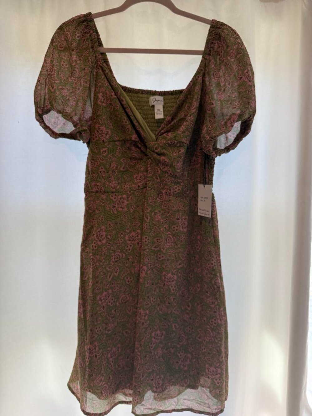 short sleeve dress